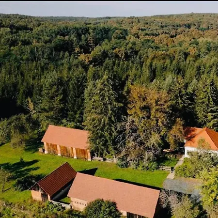 Ceruzas Haz * Nagyrákos